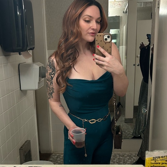 Elegant Teal Jumpsuit - Picture 4 of 5